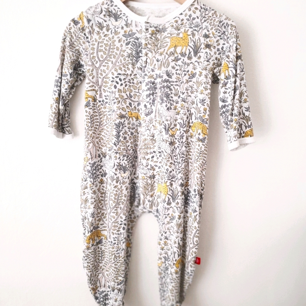 Magnetic Me Footie 6-9months